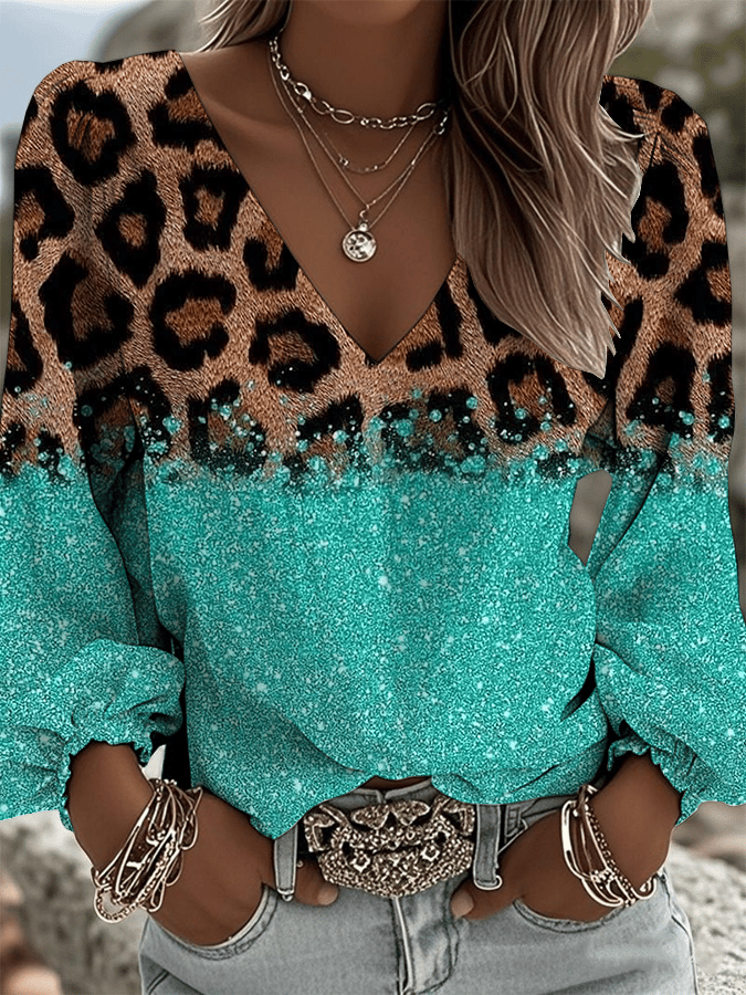 Women's Vintage Western Print V-Neck Shirt