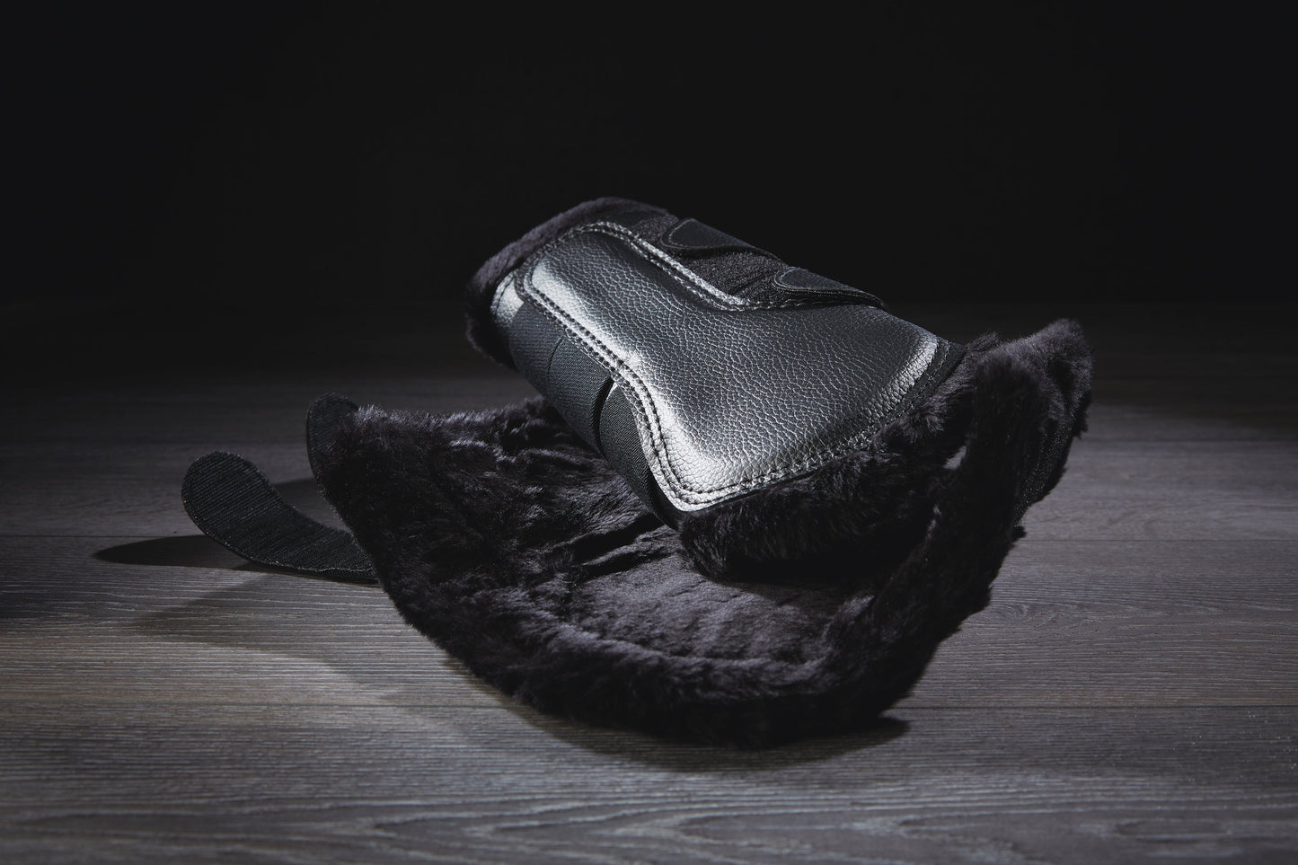 Fleece-Lined Brushing Boots