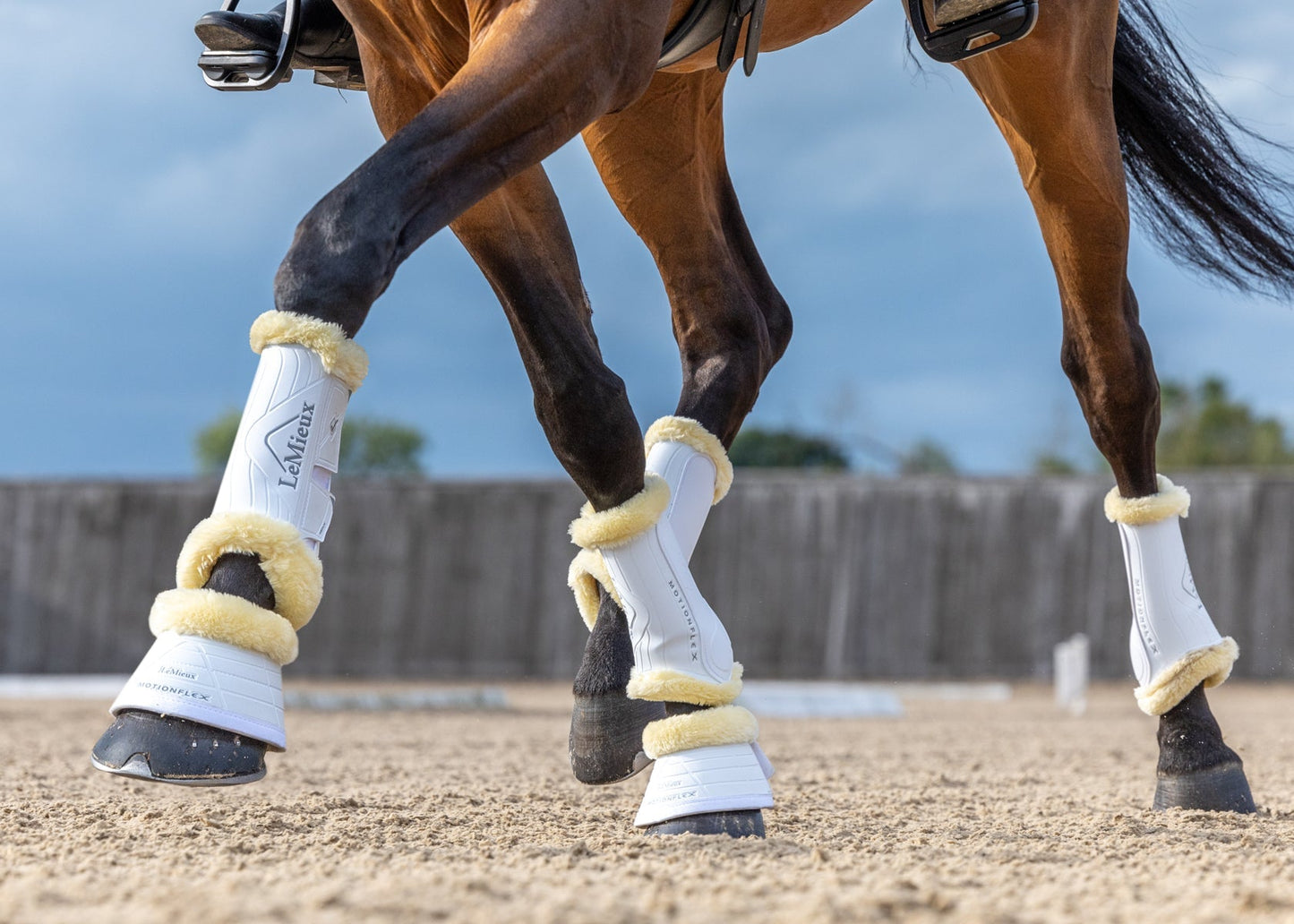 Motionflex Overreach Boots with Simuwool