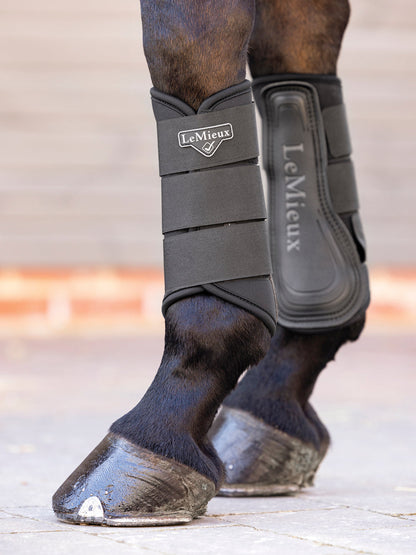 Grafter Brushing Boots