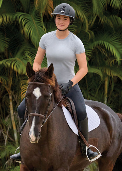 Ladies’ Reach Seamless Short Sleeve Shirt