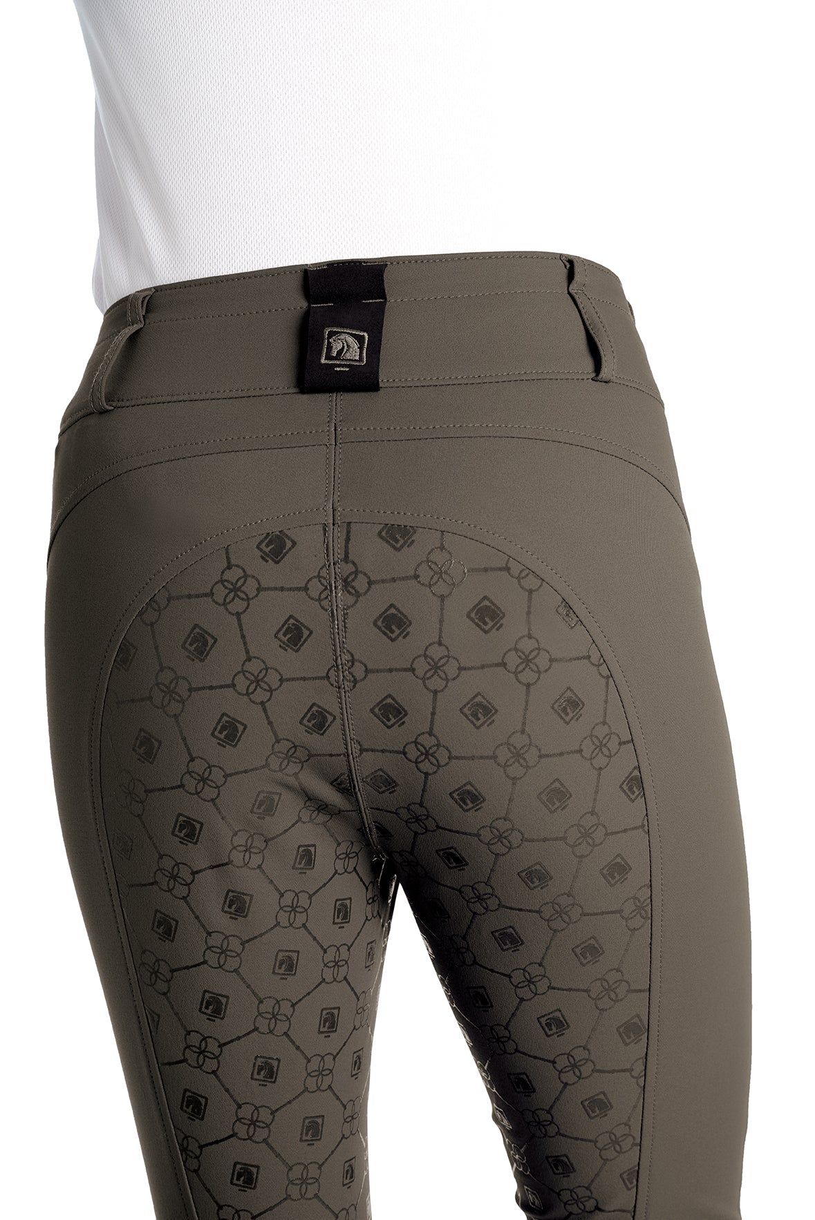 Isabella Silicone Full-Grip Breech