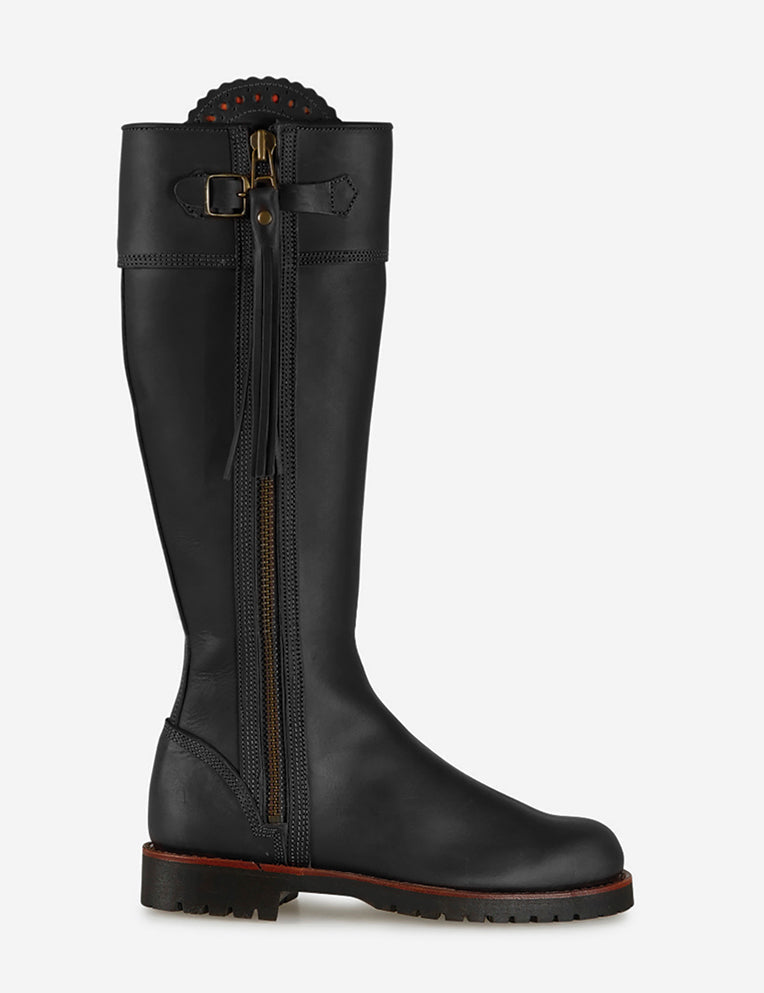 Ladies’ Tassel Boots with Standard Shaft Length