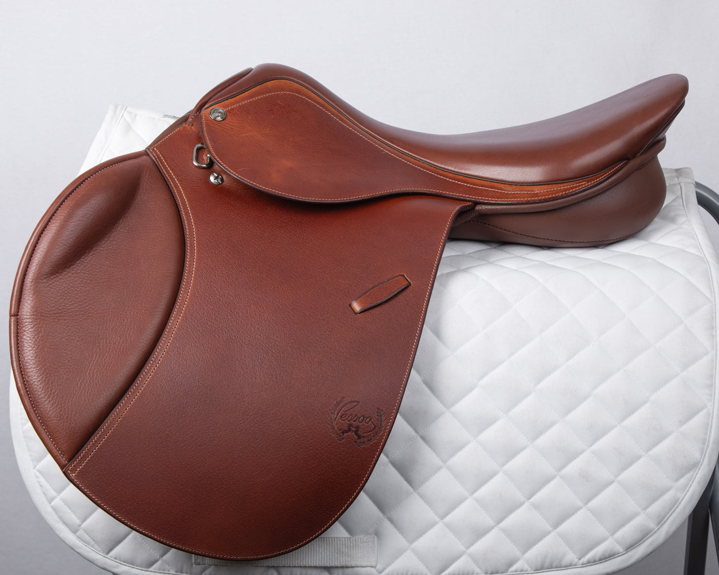 Saddle