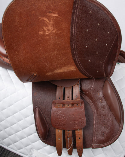 Saddle