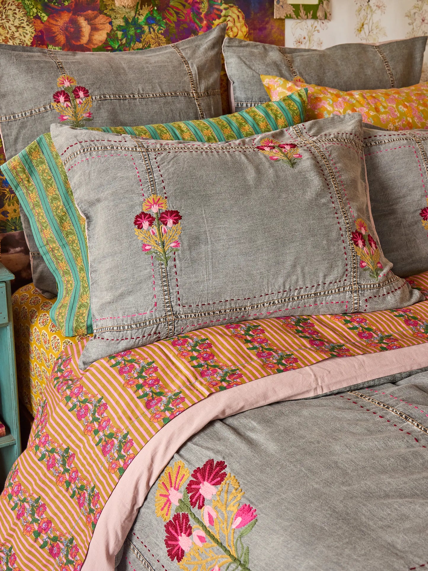 Embroidered Denim Duvet Cover - Light Grey
