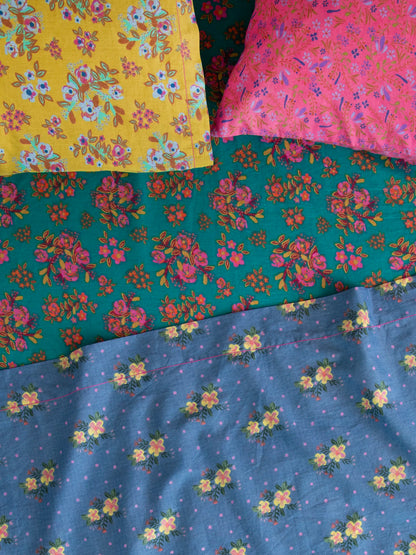 Mix & Match Cotton Fitted Sheet - Teal Bouquet Blooms